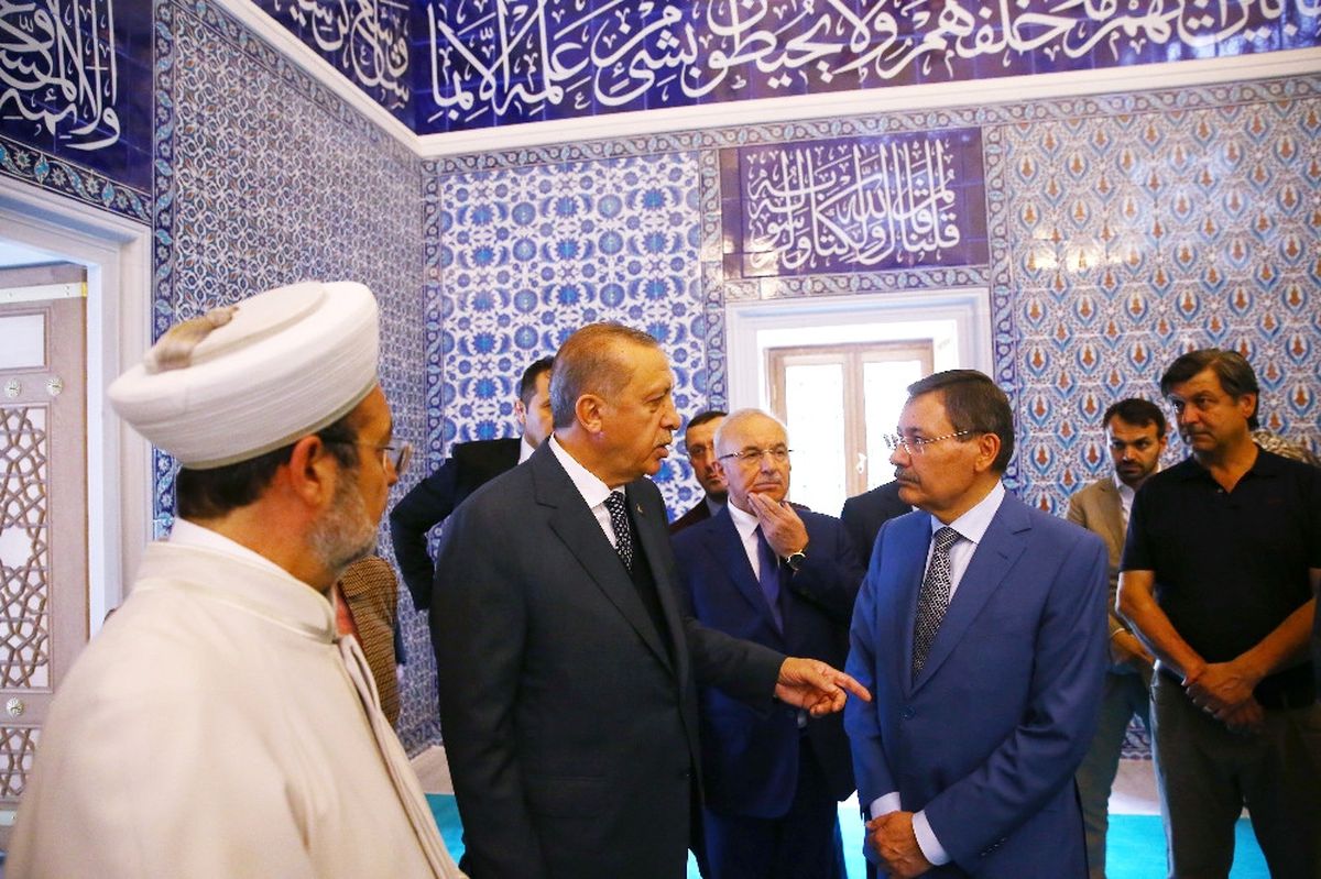 Cumhurbaşkanı Erdoğan, Ulus Itfaiye Meydanı Camii\'ni Inceledi
