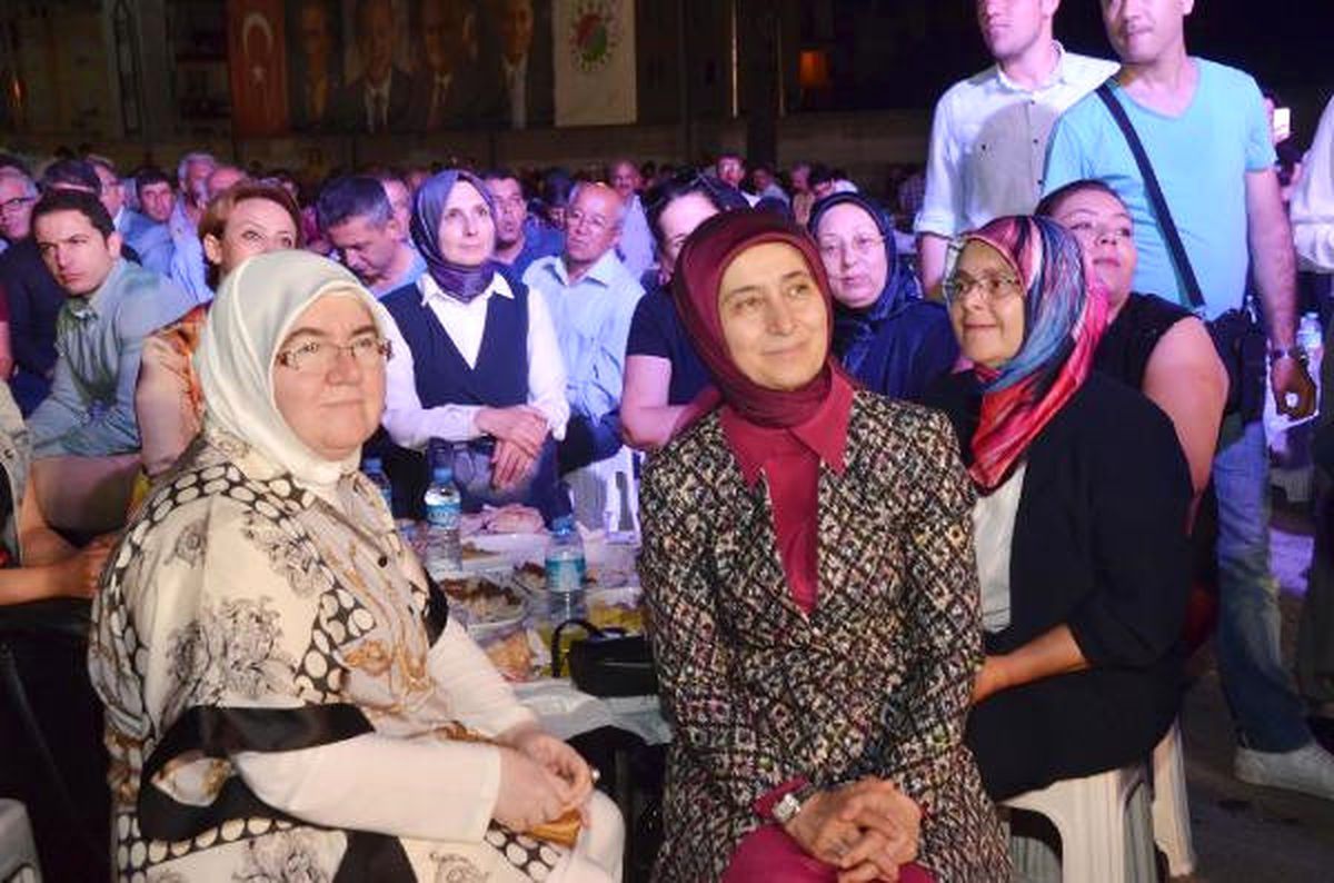 Davutoğlu: Katar Hiçbir Zaman Yalnız Bırakılmayacak