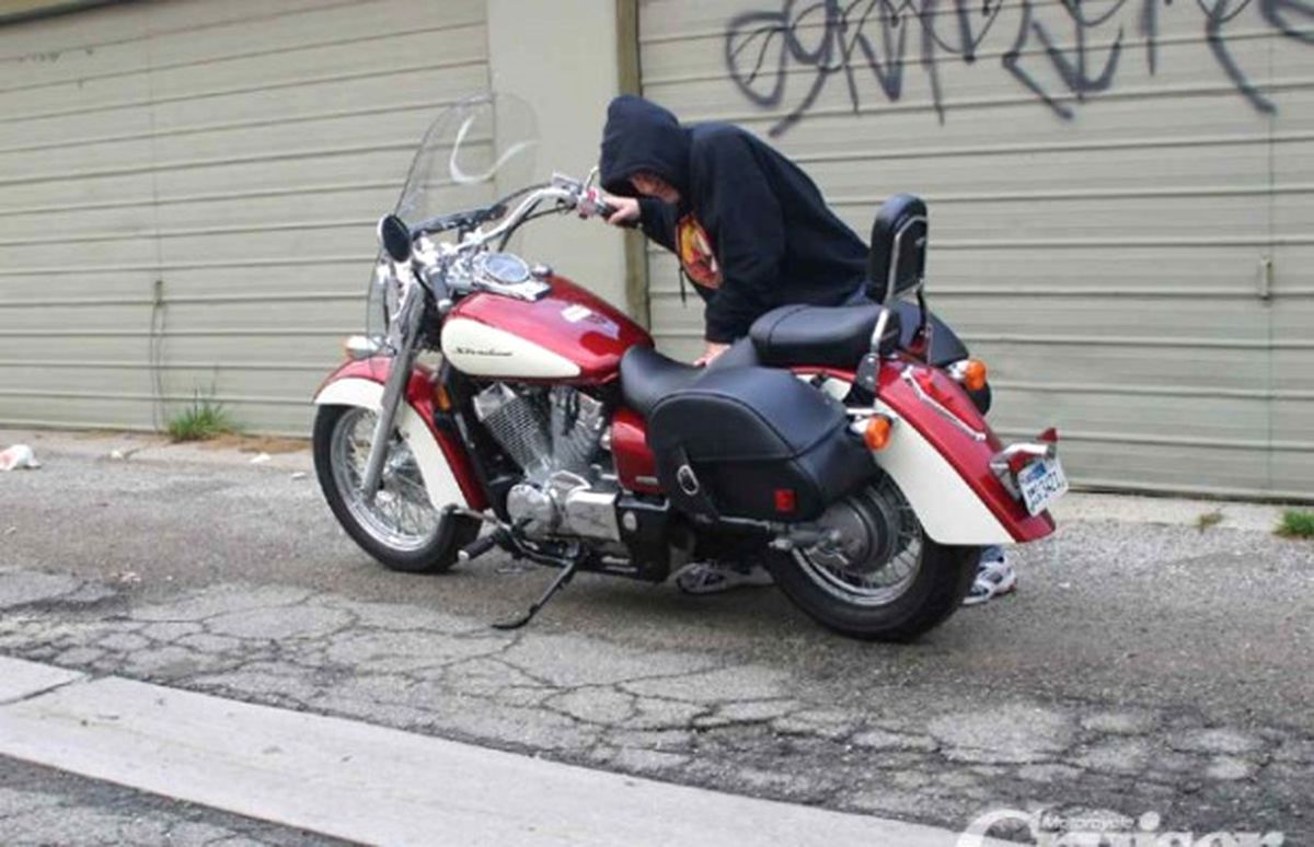 Üniversite Öğrencisinin 24 Ay Taksitle Aldığı Motosiklet 10 Saniyede Çalındı!