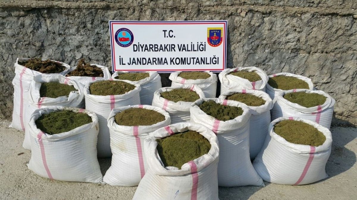 Diyarbakır\'da Büyük Operasyon Sürüyor