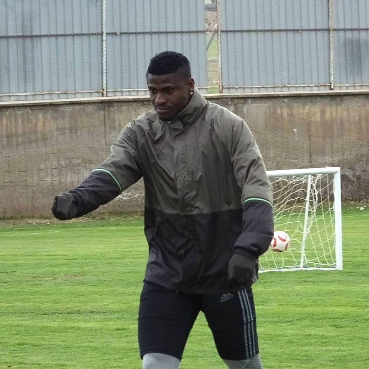 Elazığspor\'da, Kehinde ile Uzlaşılamadı