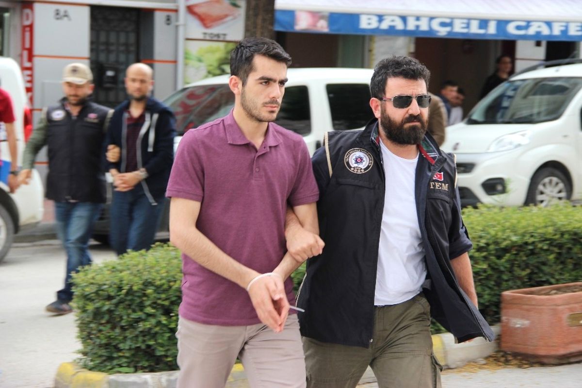 Eskişehir\'de Fetö/pdy Operasyonu