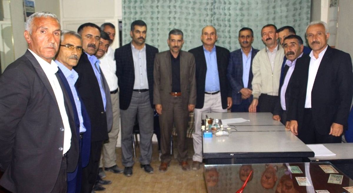 Hakkari\'de Muhtarlardan İlçe Açıklaması