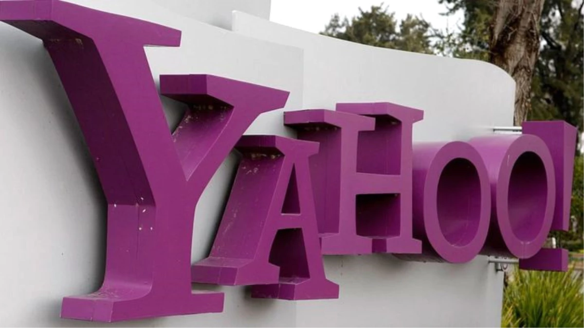 İnternet Devi Yahoo Satıldı