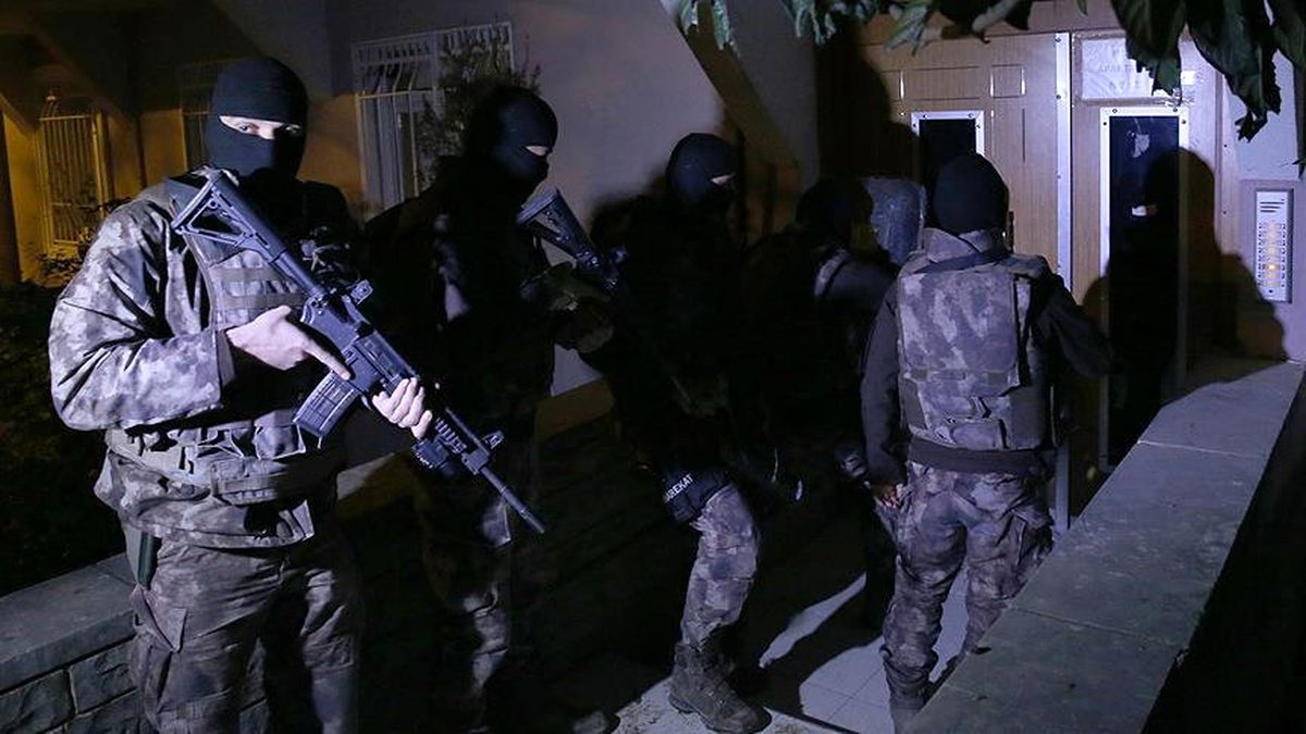 İstanbul\'da Terör Operasyonu