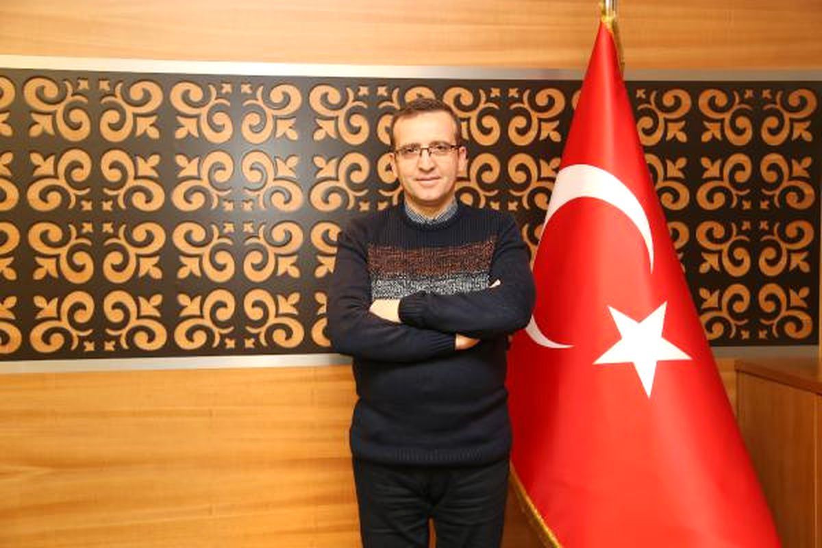 Katar Krizinde Süreç Sünni-Şii Çatışmasına Evrilmek İsteniyor"