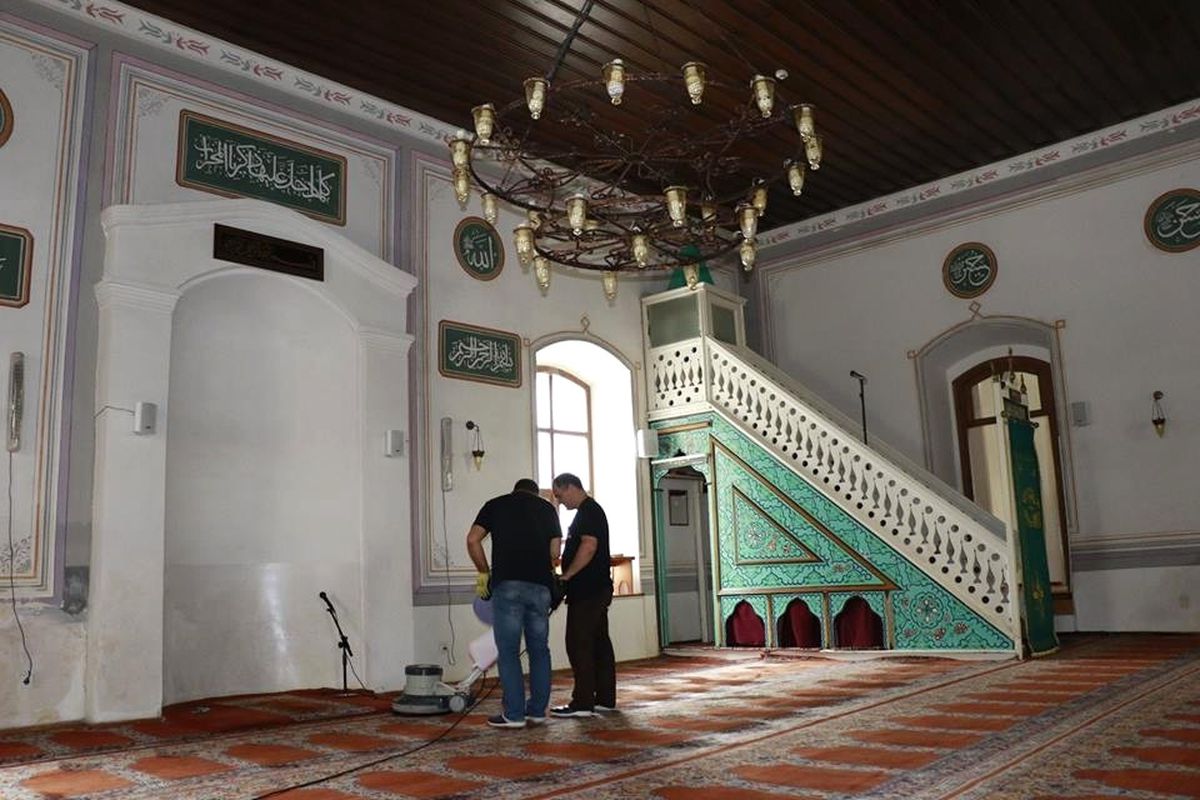 Kırklareli\'nde Camiler Temizleniyor