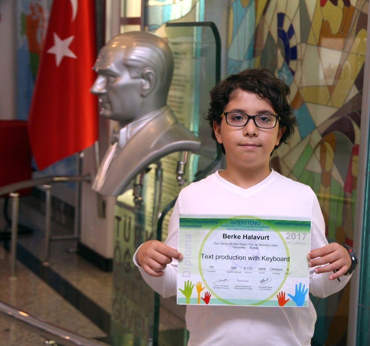 Klavye Kullanım Hızıyla Dünya 4.\'sü Oldu