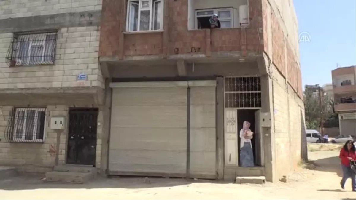 Lösemi Hastası Küçük Mustafa\'nın Karne Sevinci - Gaziantep