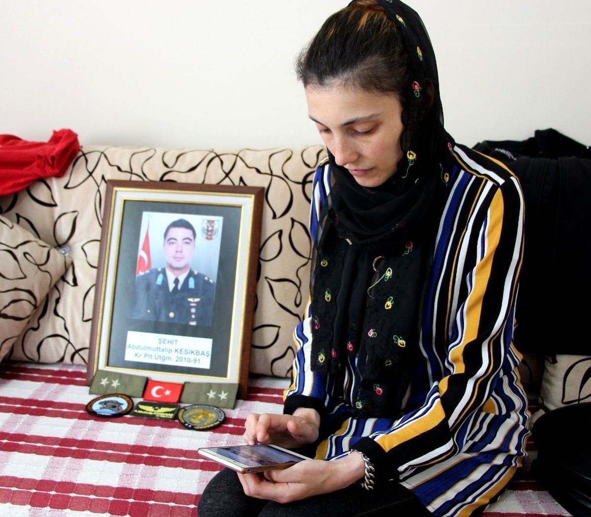 Şehit Pilot Üsteğmenin Eşi: "Yine Olsa Yine Onunla Evlenirdim"