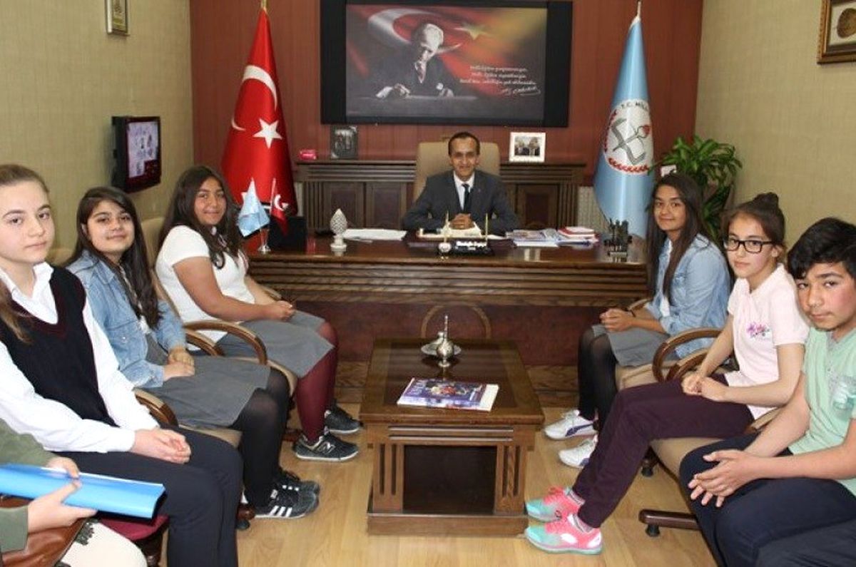Teog Birincilerine Ödül