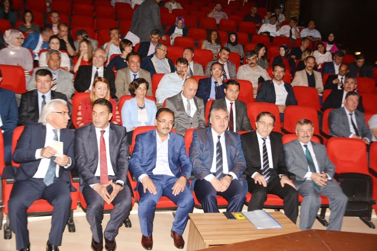 Uşak, Beyaz Bayrak Alan Okul Oranında Türkiye 2.\'si