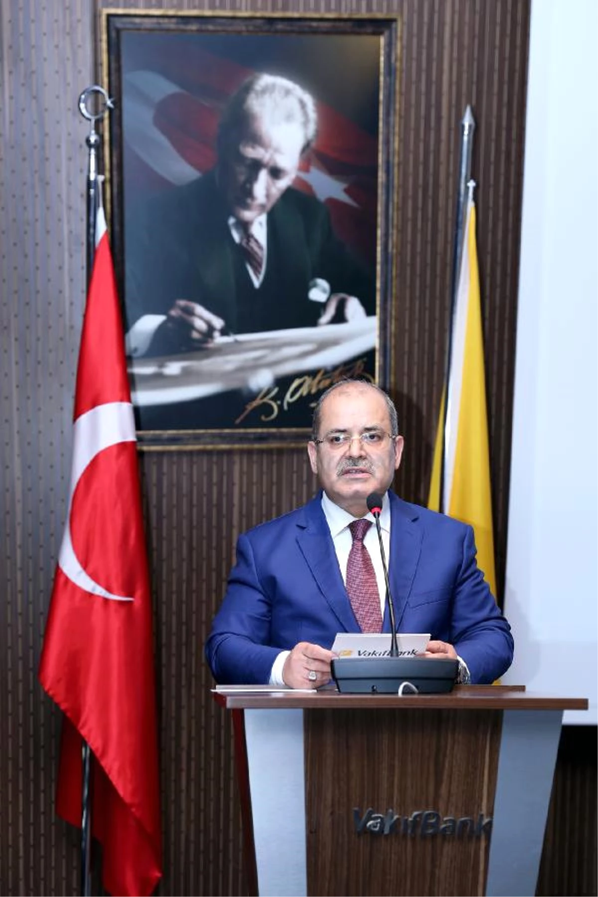 Vakıbank Genel Müdürlüğü\'ne Mehmet Emin Özcan Atandı