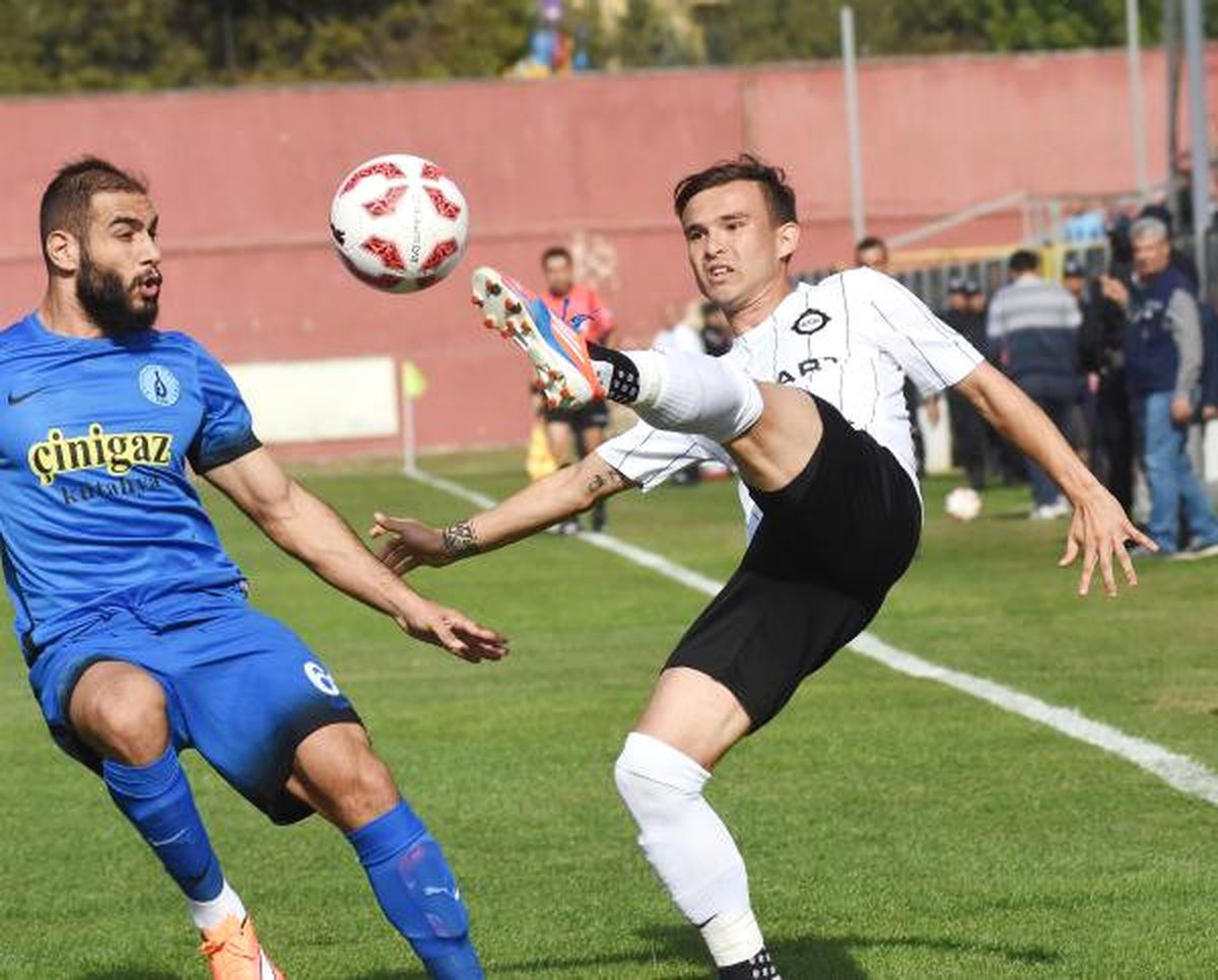 Altay Yiğit\'le Yollarını Ayırdı