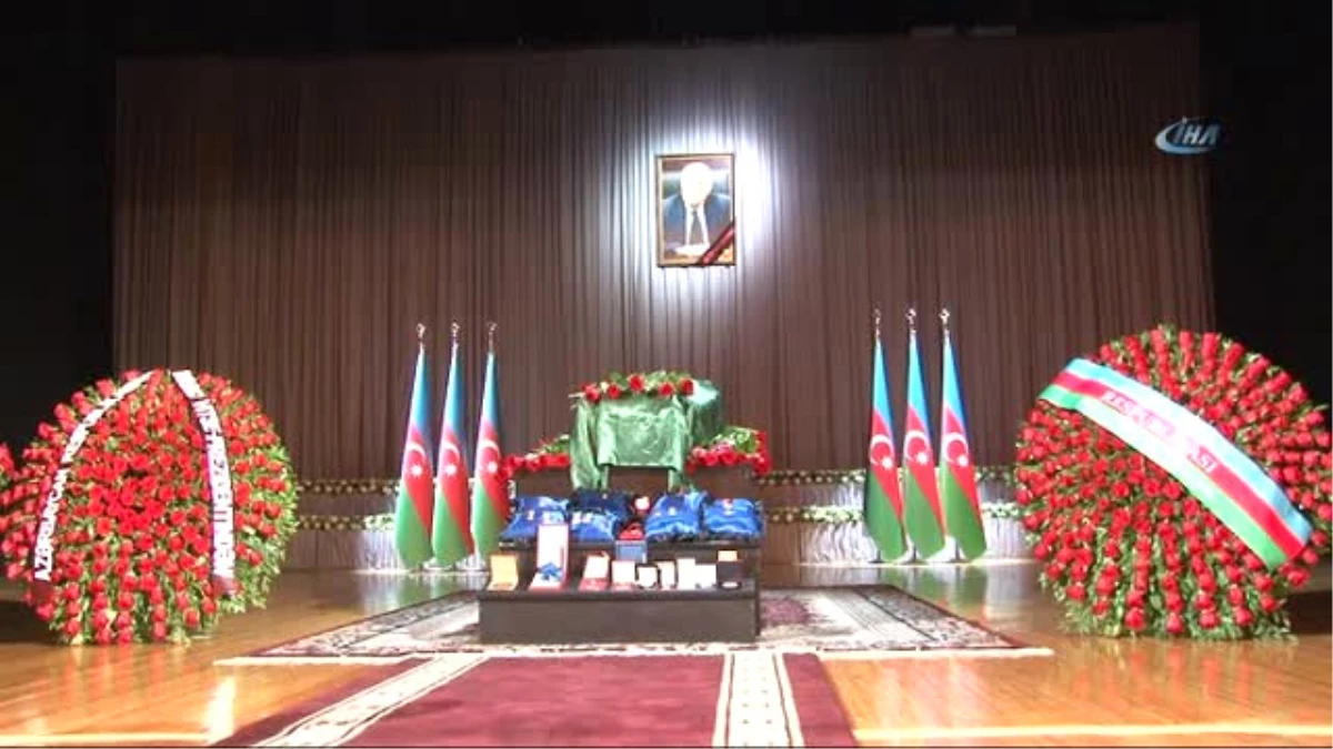 Azerbaycan Enerji Bakanı Natik Aliyev Son Yolculuğuna Uğurlandı