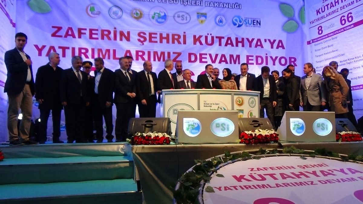 Bakan Eroğlu, Kütahya\'da 8 Tesisin Temel Atma Törenine Katıldı, Vatandaşlara Sahur Yaptı