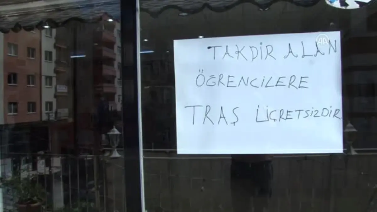 Başarı Belgesi Getiren Öğrenciye Ücretsiz Tıraş