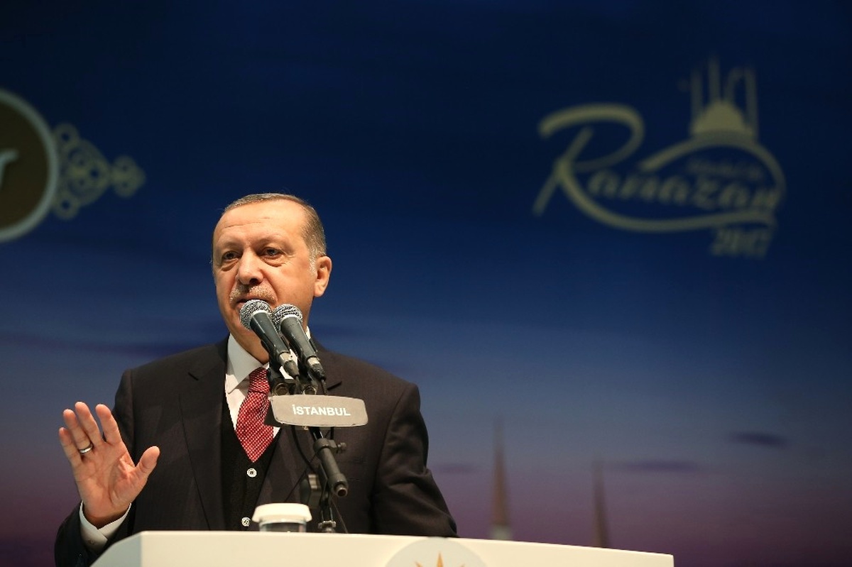 Cumhurbaşkanı Erdoğan\'dan Körfez Ülkelerine: "Kardeş Kavgasının Kazananı Olmaz"