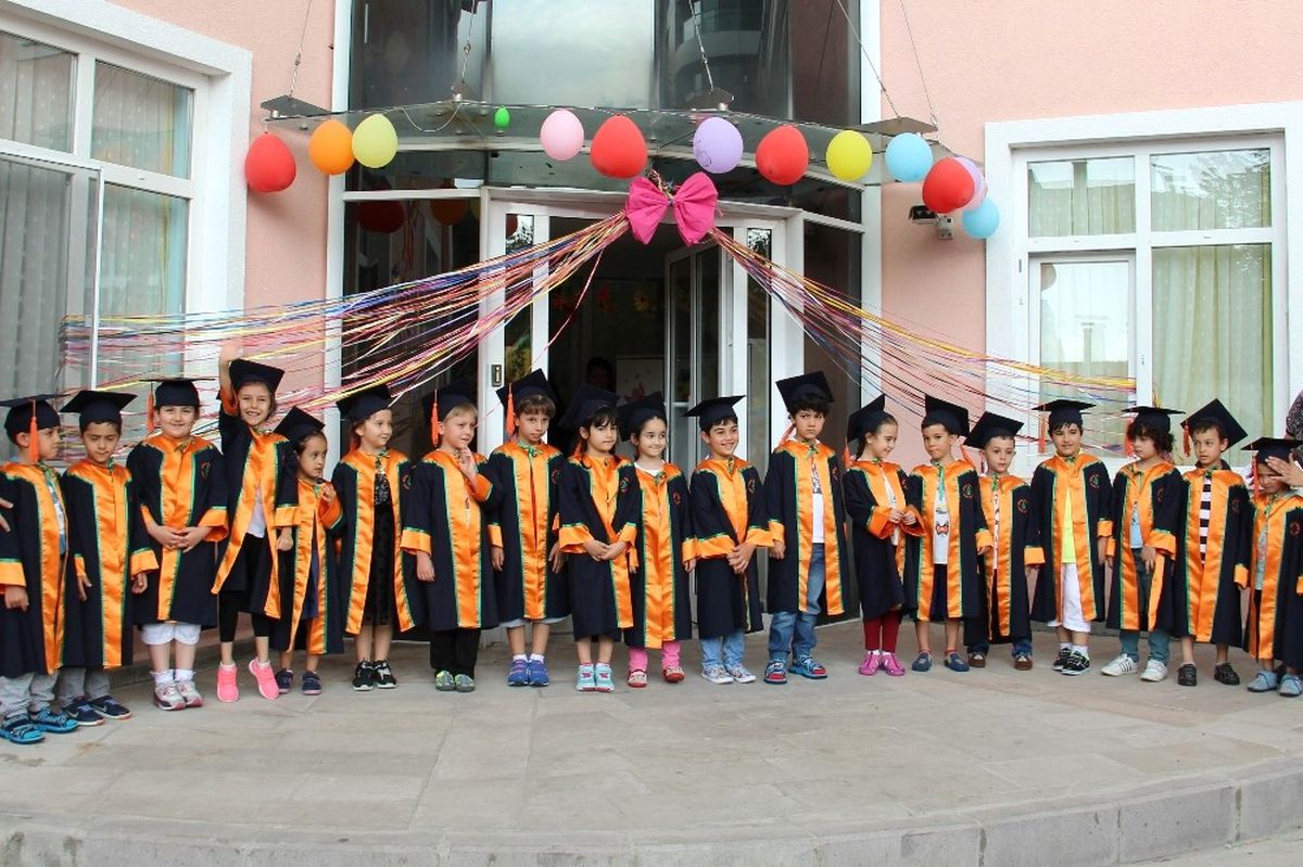 Damacana Pompasından Uçak Yaptıran Hayal Gücü