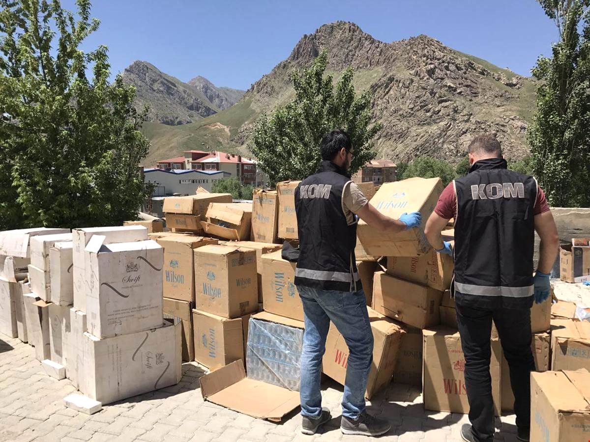 Hakkari\'de Sigara Kaçakçılığı
