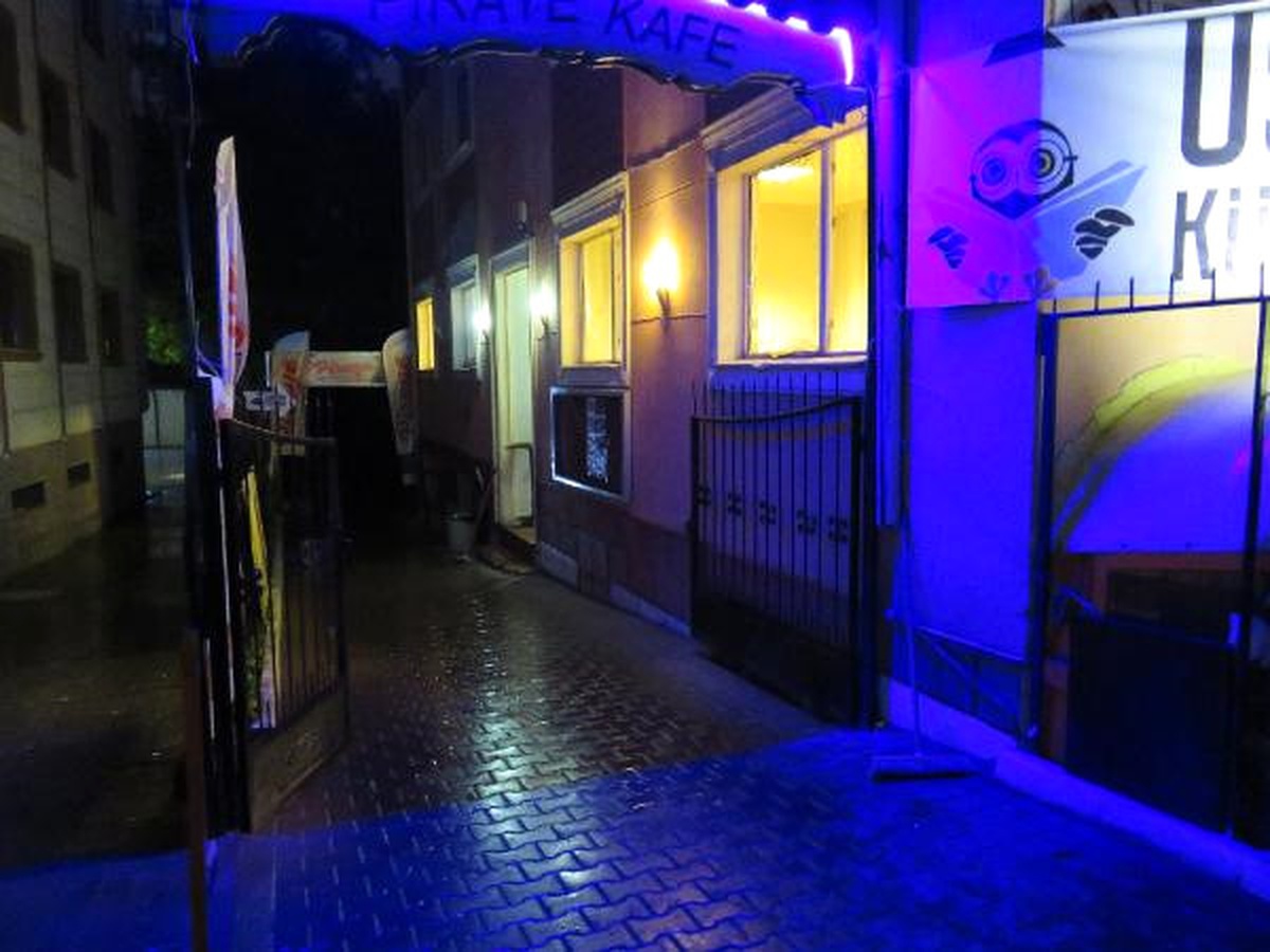 İki Partinin Üyeleri Arasında Bıçaklı Kavga: 15 Yaralı