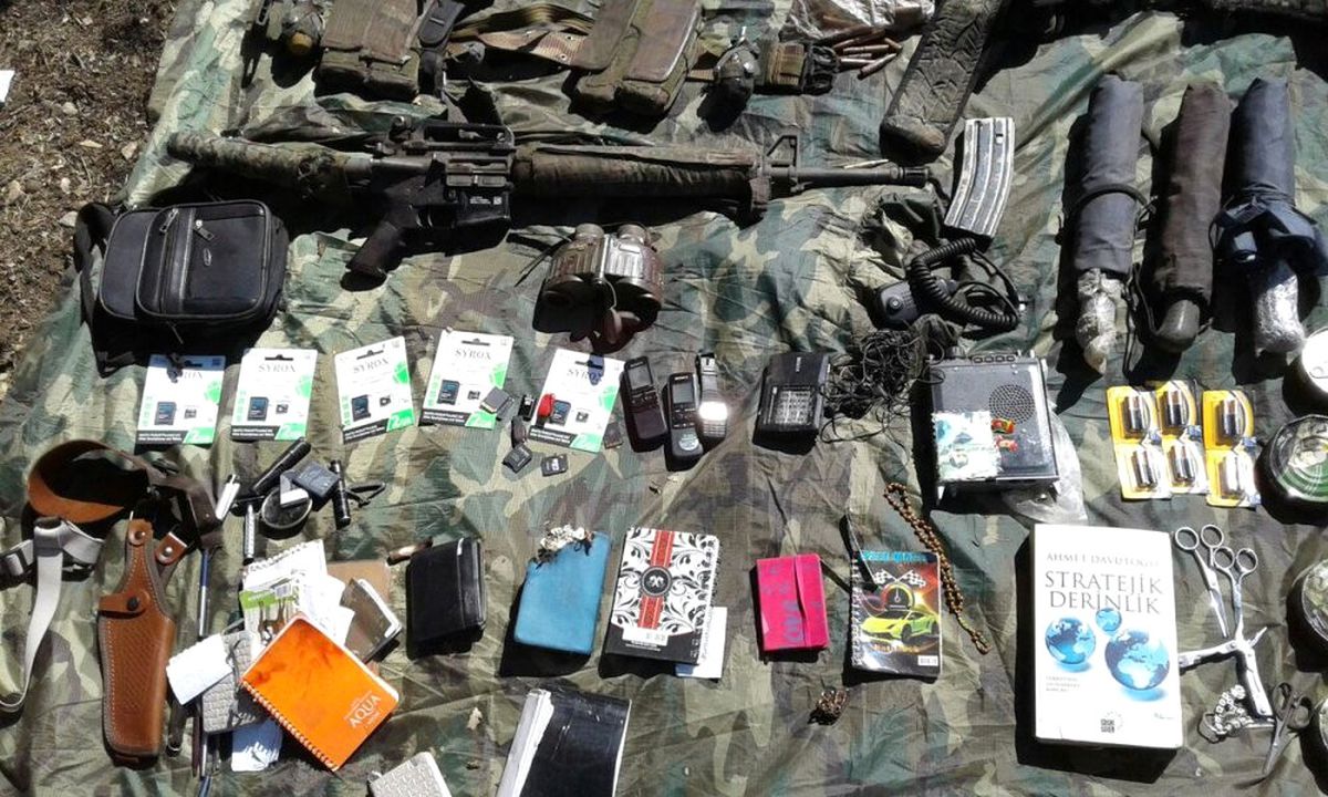 Kato\'da 10 Mağarada PKK\'nın Silah ve Mühimmatı Ele Geçirildi