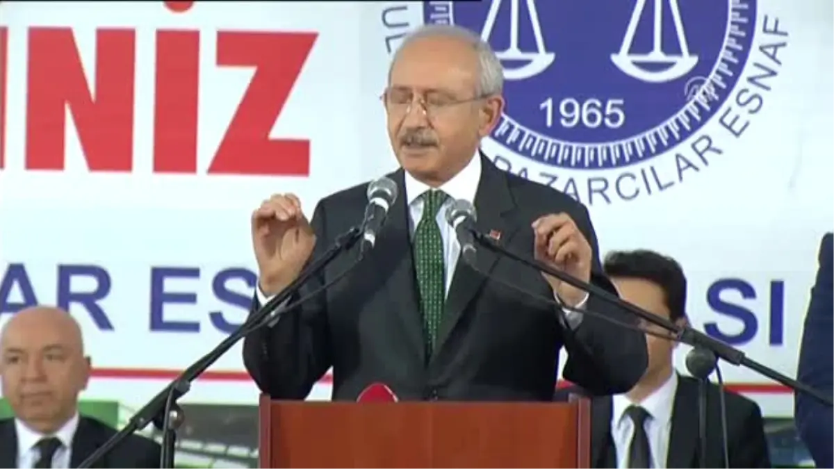 Kılıçdaroğlu, Pazarcı Esnafıyla Iftarda Buluştu (2)