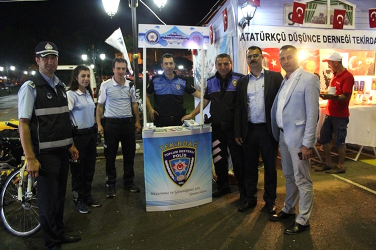 Kiraz Festivali\'nde Emniyet Müdürlüğü Standı İlgi Gördü