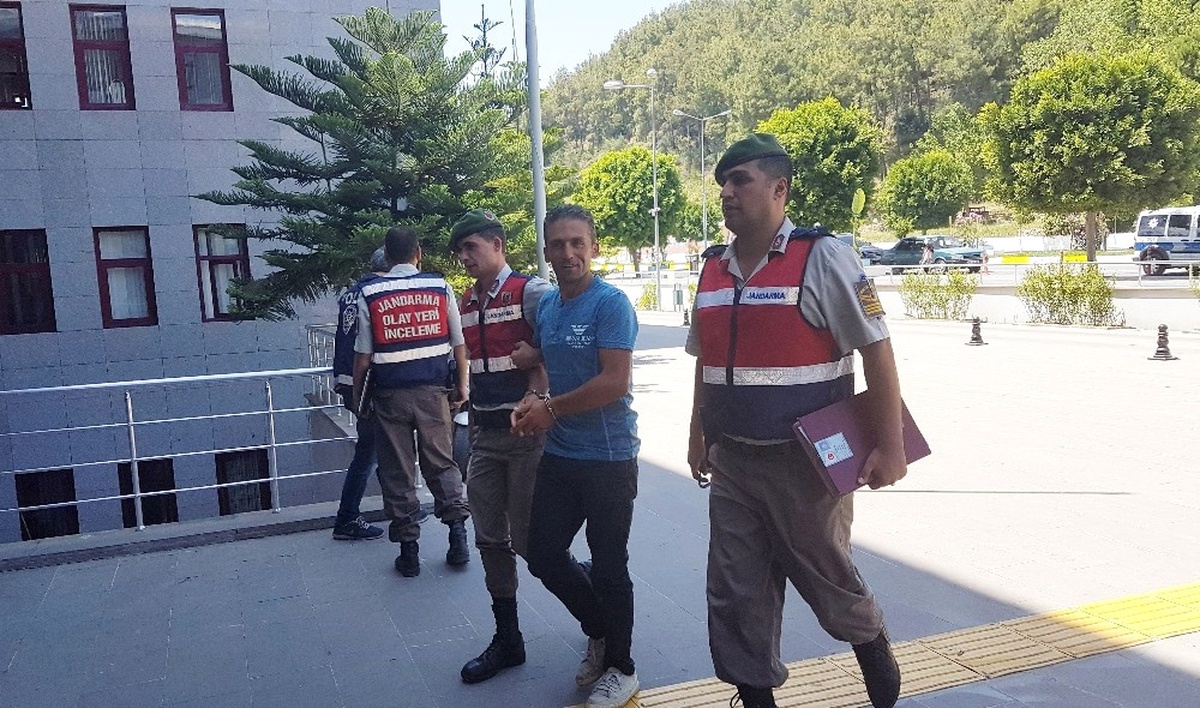 Manavgat\'ta Çok Sayıda Suçtan Aranan 1 Kişi Tutuklandı