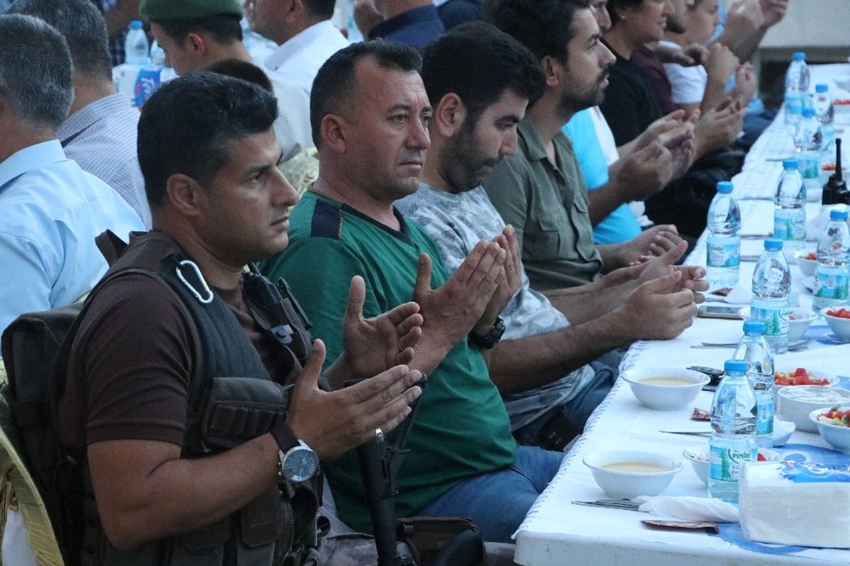 Polis, İlçe Halkıyla İftar Açtı