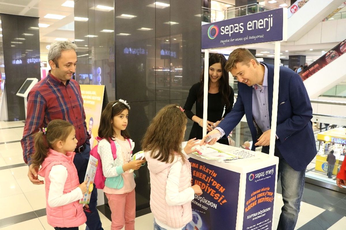 Sepaş Enerji\'den Öğrencilere Sinema Bileti