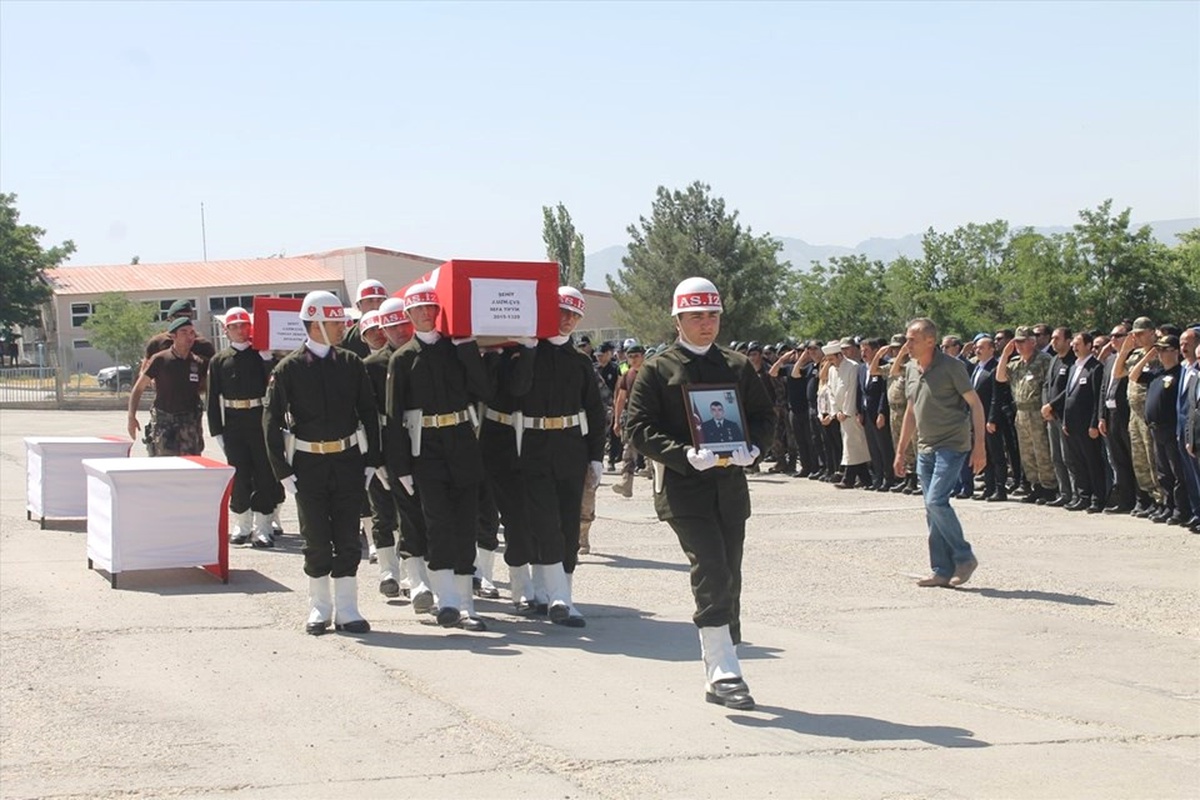 Şırnak Şehitleri Memleketlerine Uğurlandı