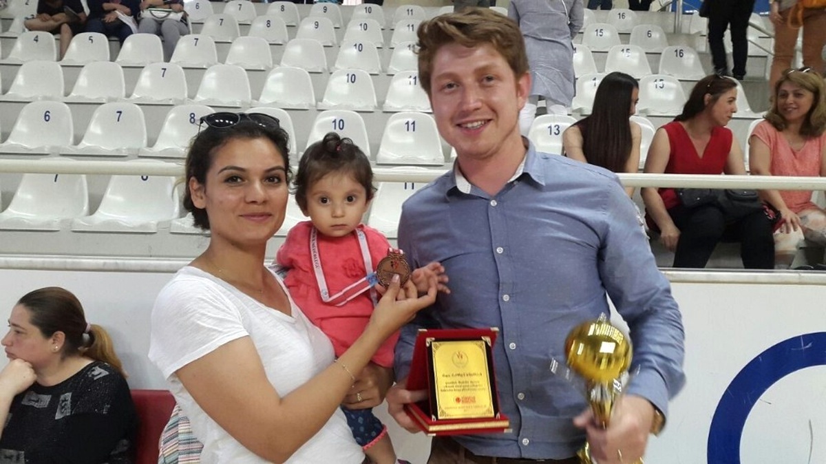 Umurbey Belediyespora Yılın Enleri Ödülü