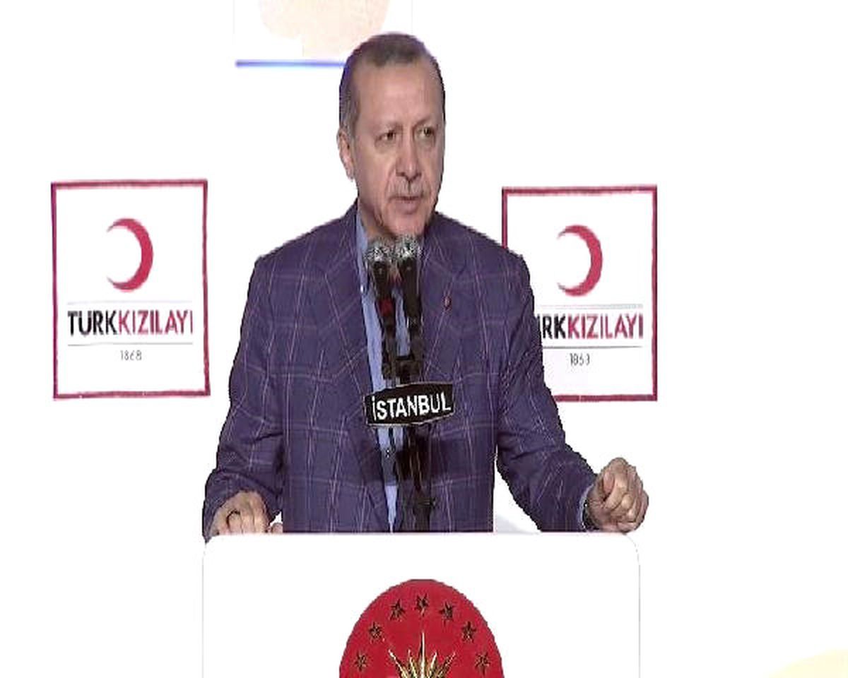Cumhurbaşkanı Erdoğan Kızılay\'ın İftar Programında Konuştu (1)