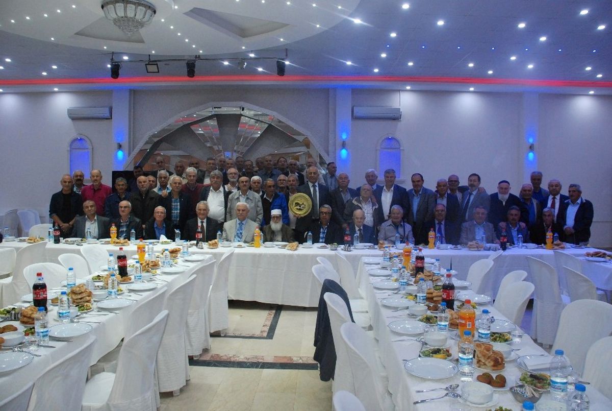 Demiryolunda 50 Yıllık Dostlar İftarda Buluştu