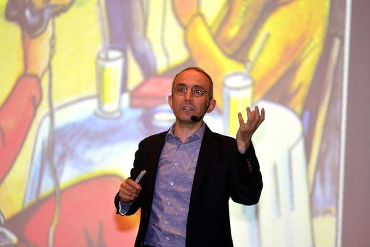 Emin Çapa: Yeni Çağı Kaçıranlar Yeryüzünden Silinecek