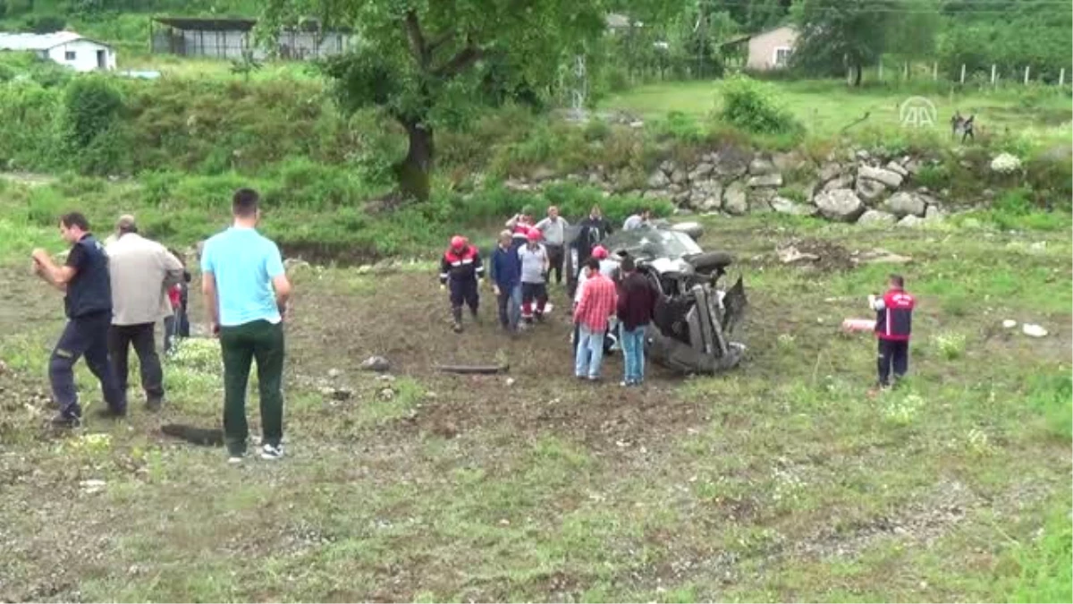 Ereğli\'de Trafik Kazası: 2 Yaralı - Zonguldak