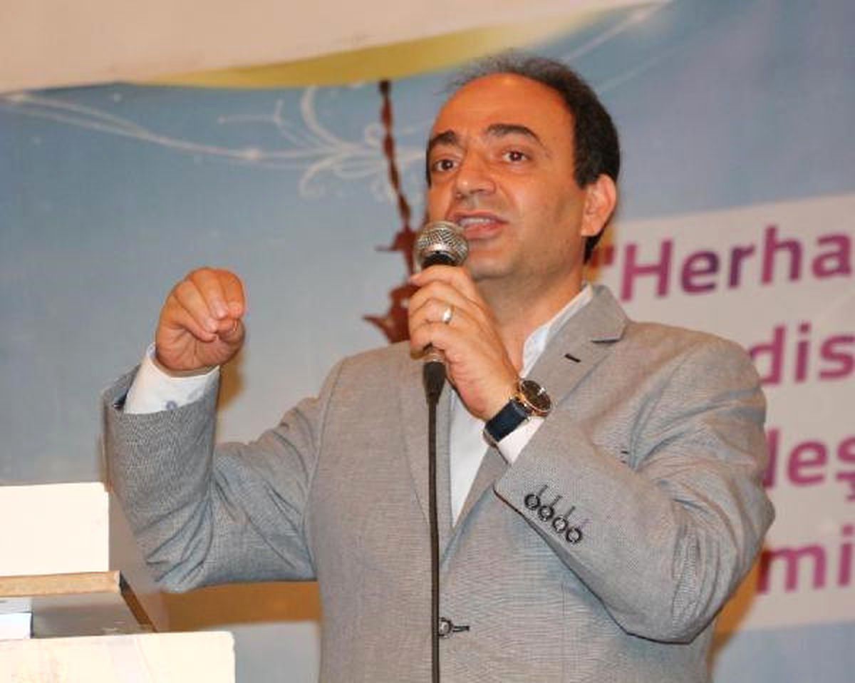 Hdp Sözcüsü Baydemir: Kobani Düşmedi Ama Rakka Düştü Düşecek