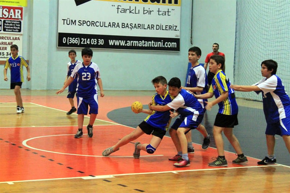 Hentbol: Küçükler Türkiye Şampiyonası