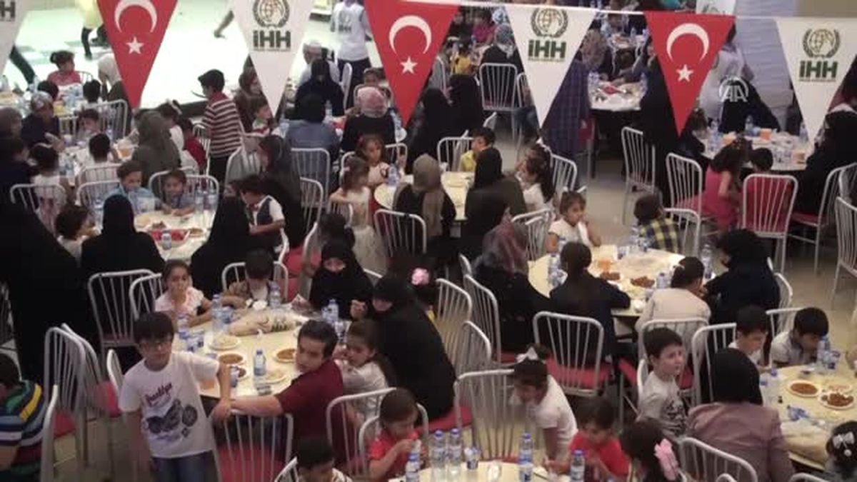 Kilis\'te Yetimler İftarda Buluştu