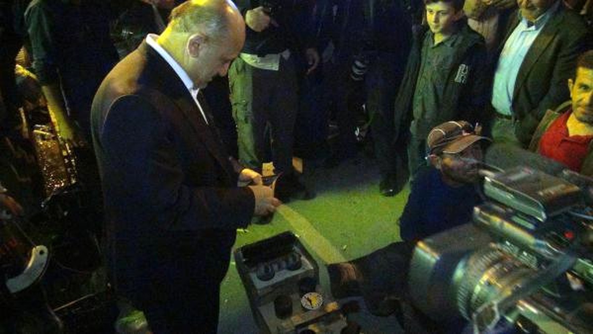 Milli Savunma Bakanı Fikri Işık, Yüksekova\'da
