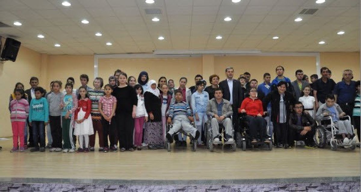 Simavlı Yetimler ve Engelliler İftar Sofrasında Buluştu