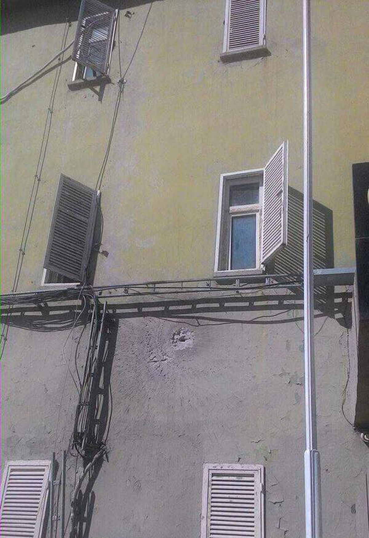 Şırnak\'ta Tabura Roketatarlı Saldırı