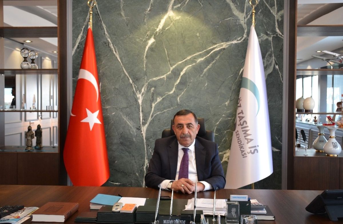 Toruntay: "Kızılay, Tüm Dünyanın Takdirini Kazanan Bir Kurum Olmuştur"
