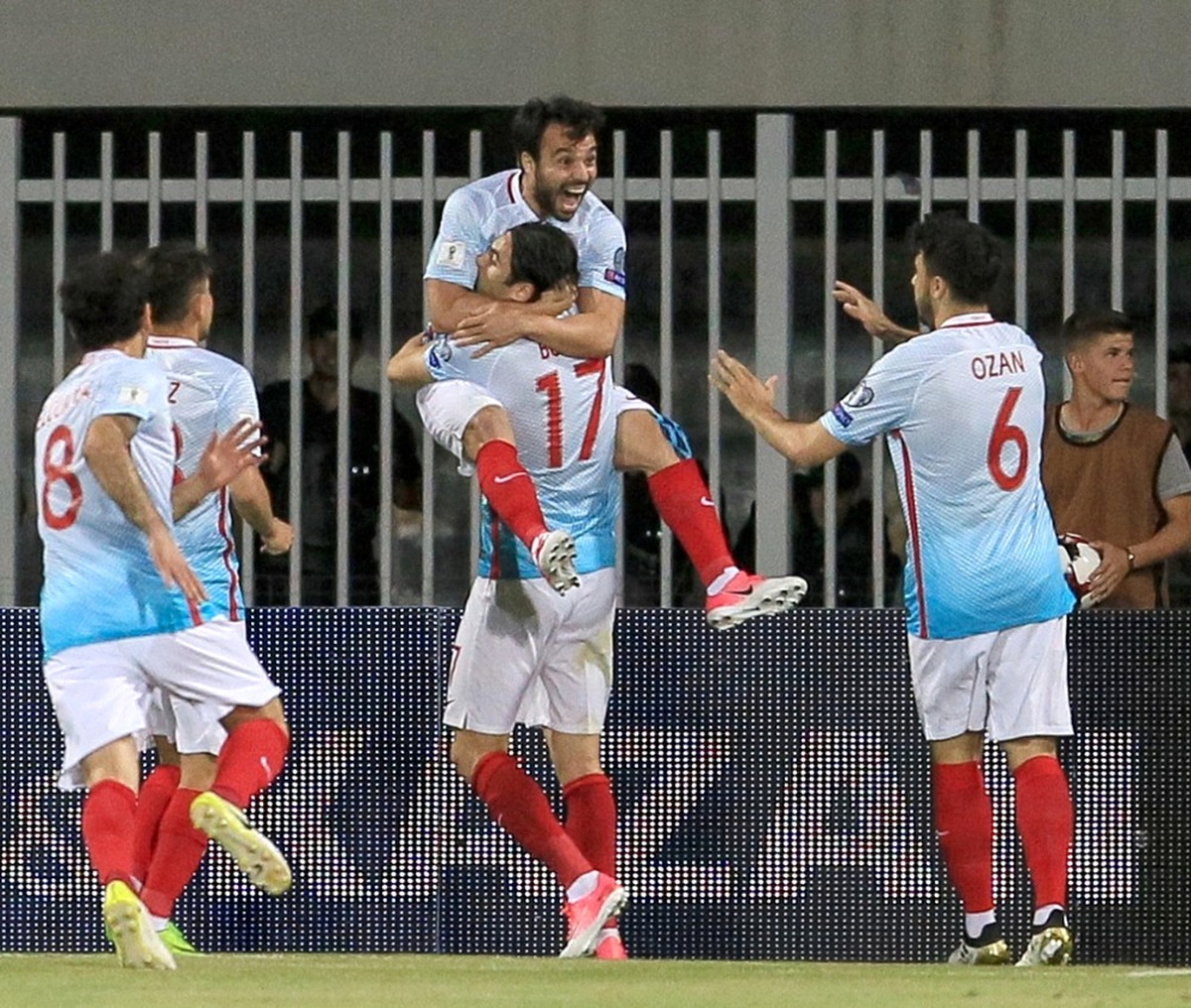 A Milli Futbol Takımı, 2018 FIFA Dünya Kupası Avrupa Elemeleri I Grubu Karşılaşmasında Kosova\'yı...