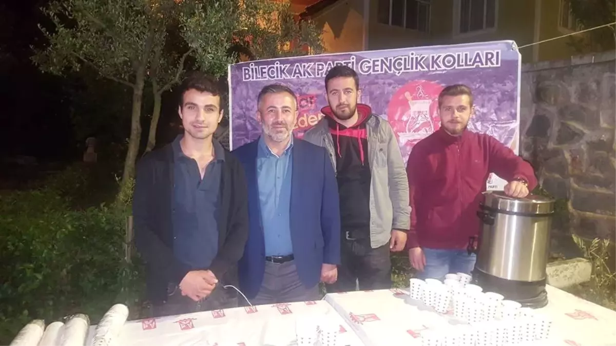 AK Parti Üyeleri Bu Defa da Kınık Köyünde Oruç Açtı