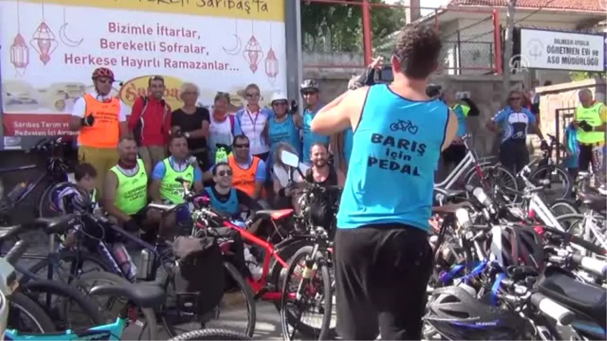 Ayvalık\'ta Bisiklet Şenliği