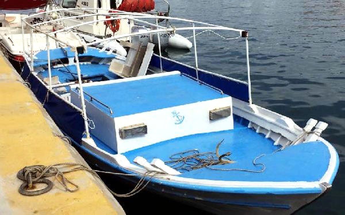 Balıkçı Teknesinde 18 Kaçak Yakalandı