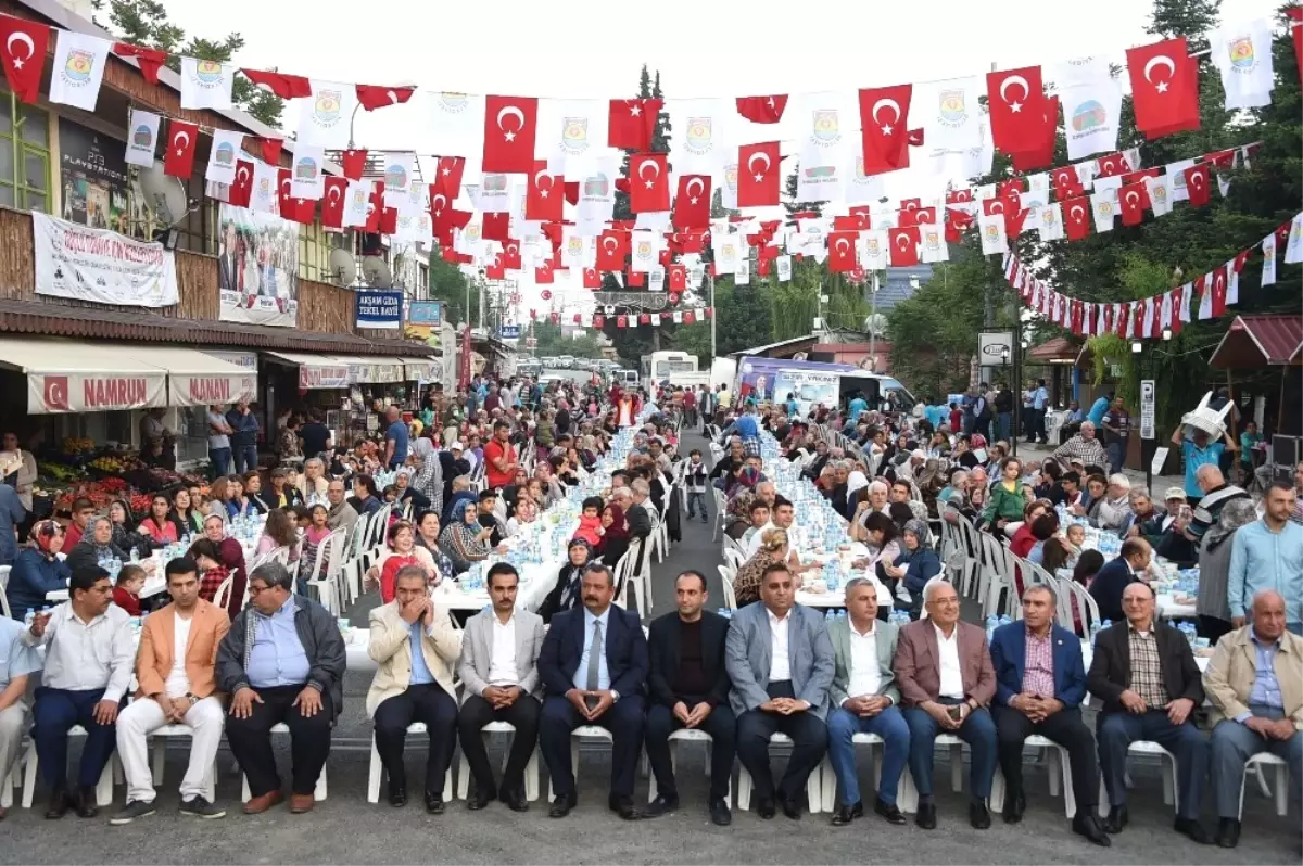 Başkan Can: "Gönülleri Birleştiriyoruz"