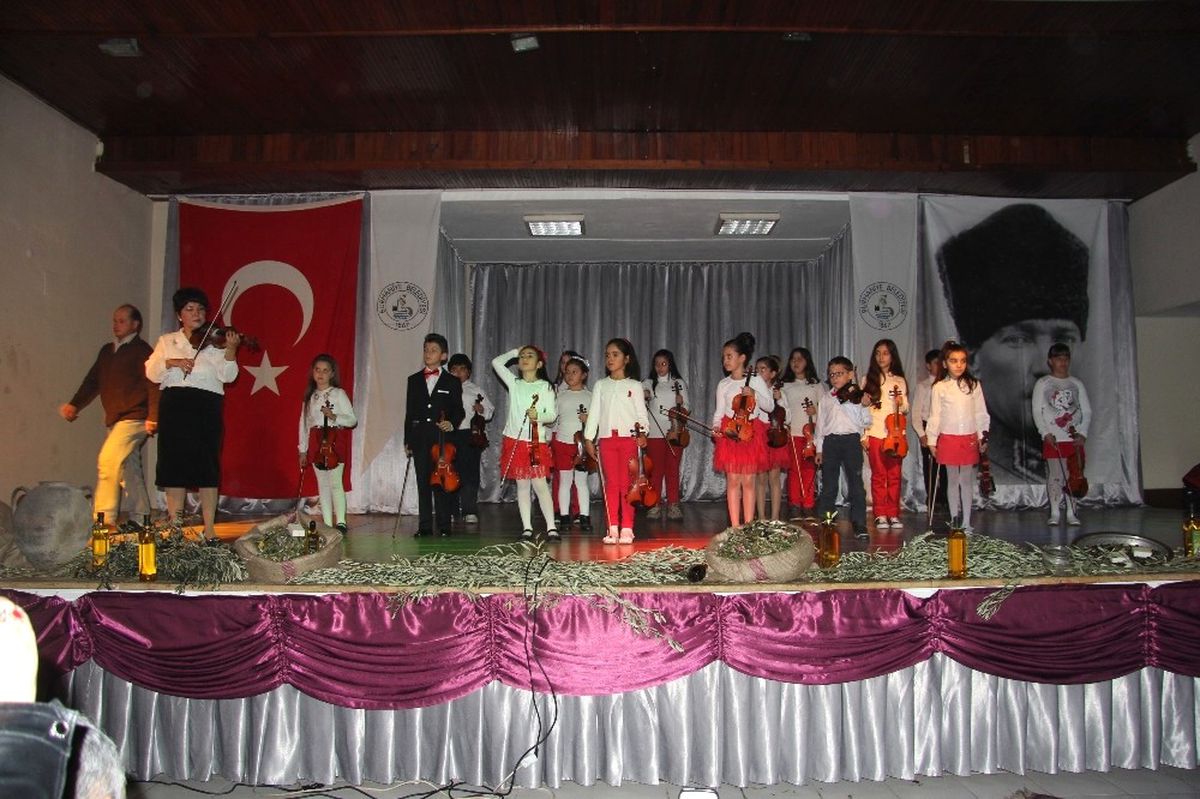Başkan Uysal Gençler ile Bir Araya Geldi